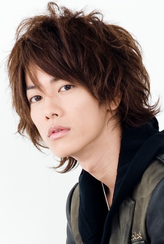佐藤健 佐藤健 150x150 新里宏太ジュノンボーイ!小栗旬似を検証 アニメ「